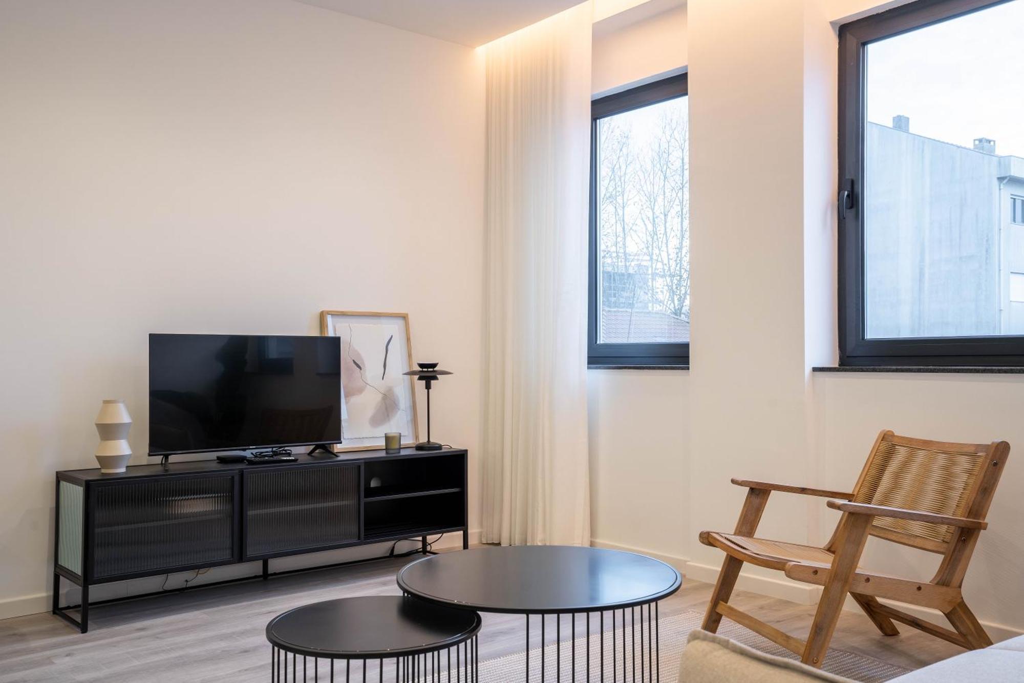 Skyline Lofts By Lovelystay * Matosinhos (Porto)